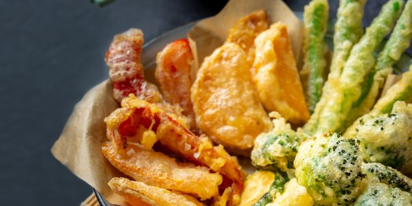 Tempurateig bearbeitet Hoch